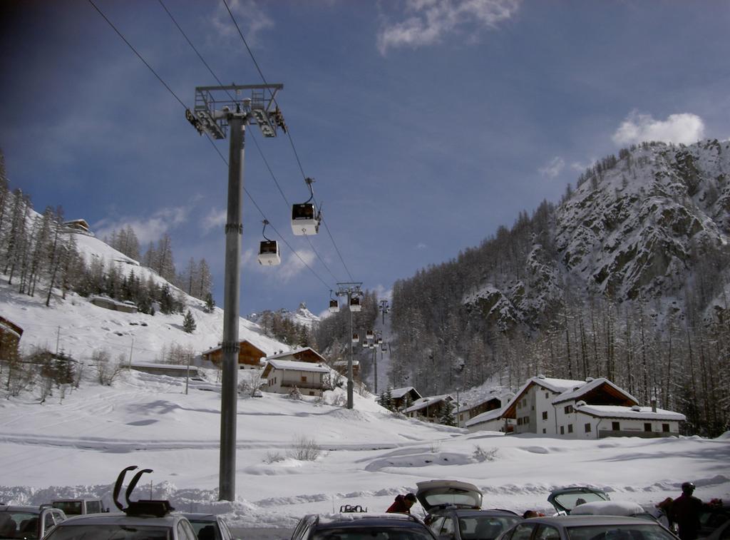 Residence Felik Gressoney-la-Trinité Exteriör bild